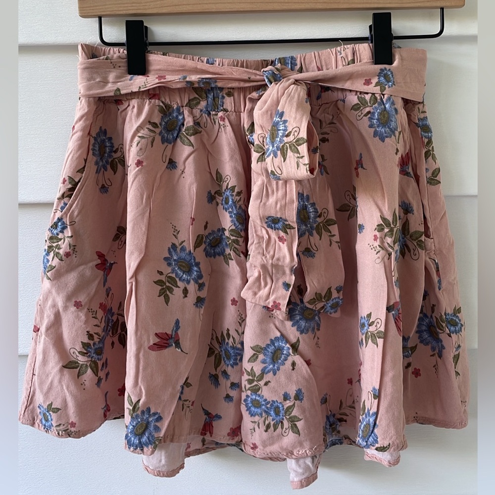 VGUC Carly Jean Shorts